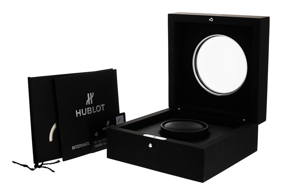 Hublot Classic Fusion 511.CM.7070.RX.BHL20 Image 5
